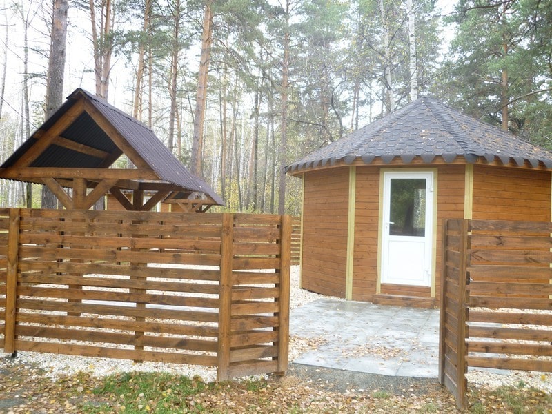 Беседки в парке Победа